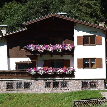 Apartamento Haus Hubertus Sankt Leonhard im Pitztal Exterior foto